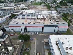 1701L North St, Endicott, NY à louer Photo de l’immeuble– Image 1 sur 8