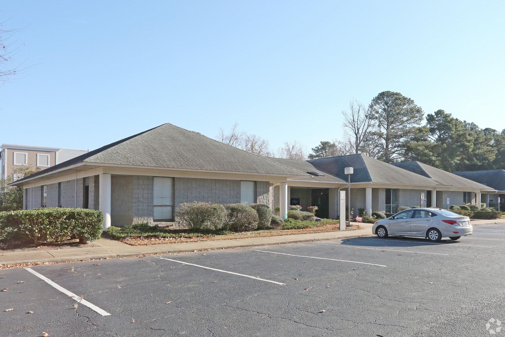 4041 Taylor Rd, Chesapeake, VA à louer Photo principale– Image 1 sur 8