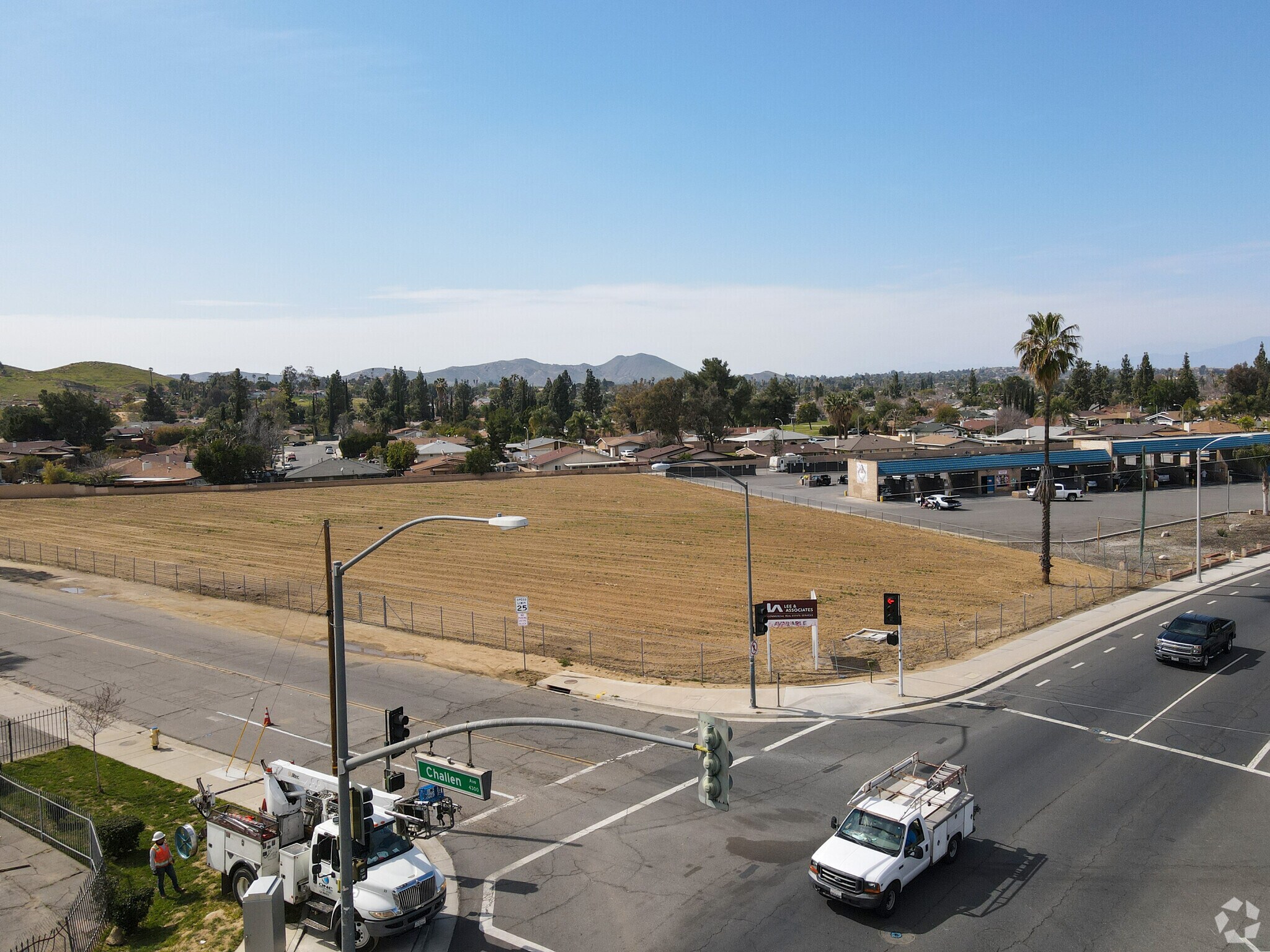 NWC Van Buren Blvd. & Challen Ave, Riverside, CA à vendre Photo principale– Image 1 sur 6