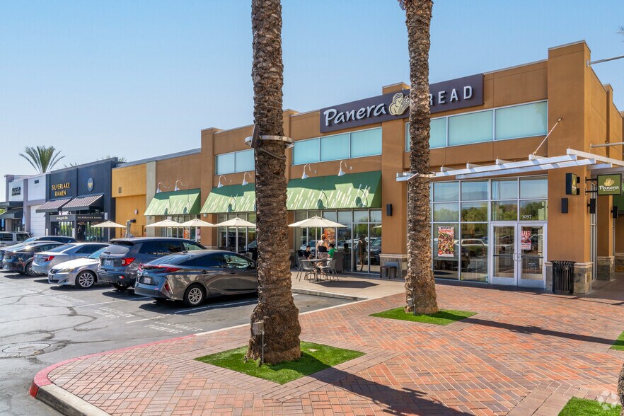 13865 City Center Dr, Chino Hills, CA à vendre - Photo de l’immeuble – Image 2 sur 4