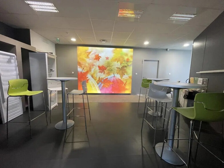 25 Allée Vauban, La Madeleine à louer - Photo de l’immeuble – Image 2 sur 20