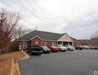 Plus de détails pour 115-131 N Park Trl, Stockbridge, GA - Bureau à louer
