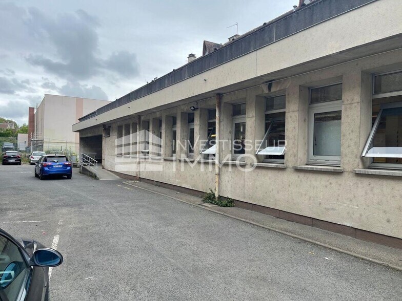 Local commercial dans Nemours à louer - Photo de l’immeuble – Image 3 sur 11