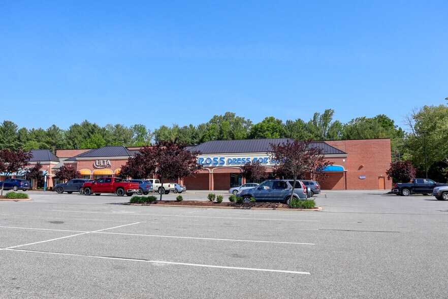 825-881 E Baltimore Pike, Kennett Square, PA à louer - Photo de l’immeuble – Image 2 sur 29