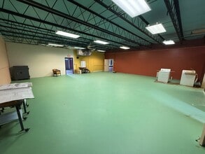 8075-8085 N Atlantic Ave, Cape Canaveral, FL à louer Photo de l’immeuble– Image 2 sur 6