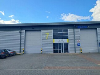 Plus de détails pour Deacon Way, Reading - Industriel/Logistique à louer