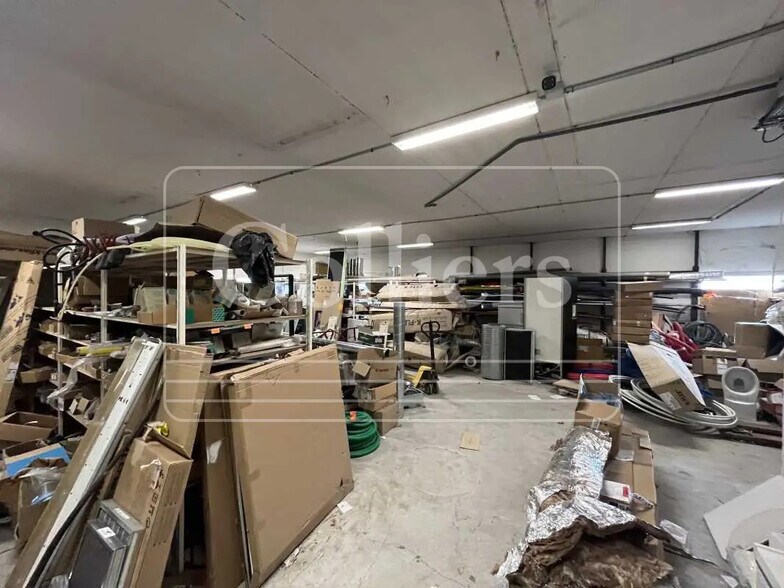 Local d'activités dans Septèmes-les-Vallons à vendre - Photo intérieure – Image 2 sur 15