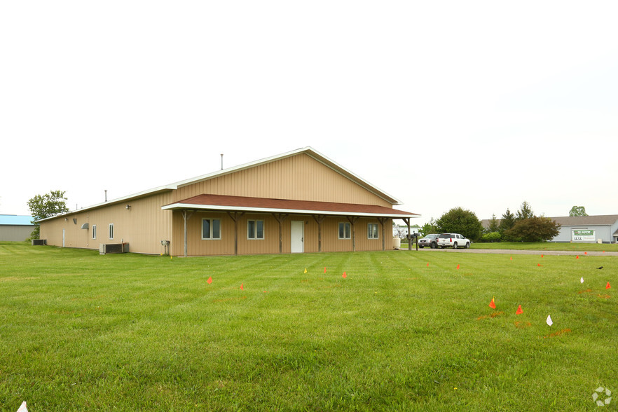 435 Packard Hwy, Charlotte, MI à louer - Photo de l’immeuble – Image 2 sur 10