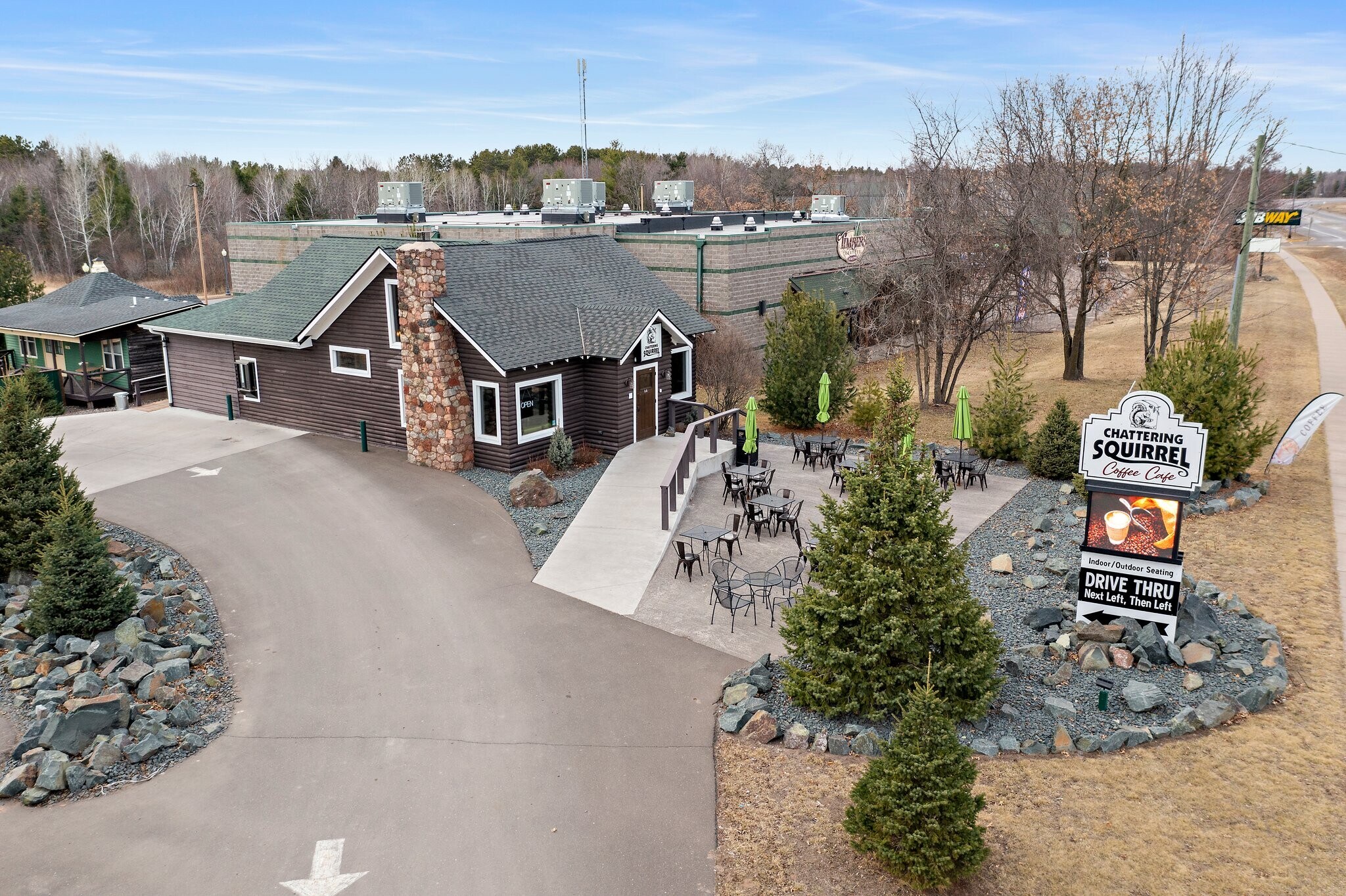 24217 State Hwy 35, Siren, WI à vendre Photo principale– Image 1 sur 45