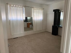 1611-1621 N Broadway, Walnut Creek, CA à louer Photo intérieure– Image 2 sur 5