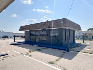 Plus de détails pour 3801 S Seneca St, Wichita, KS - Local commercial à louer