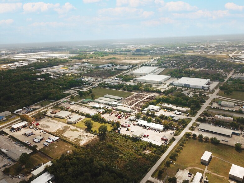 16140 Waverly Dr, Houston, TX à louer - Photo de l’immeuble – Image 2 sur 4