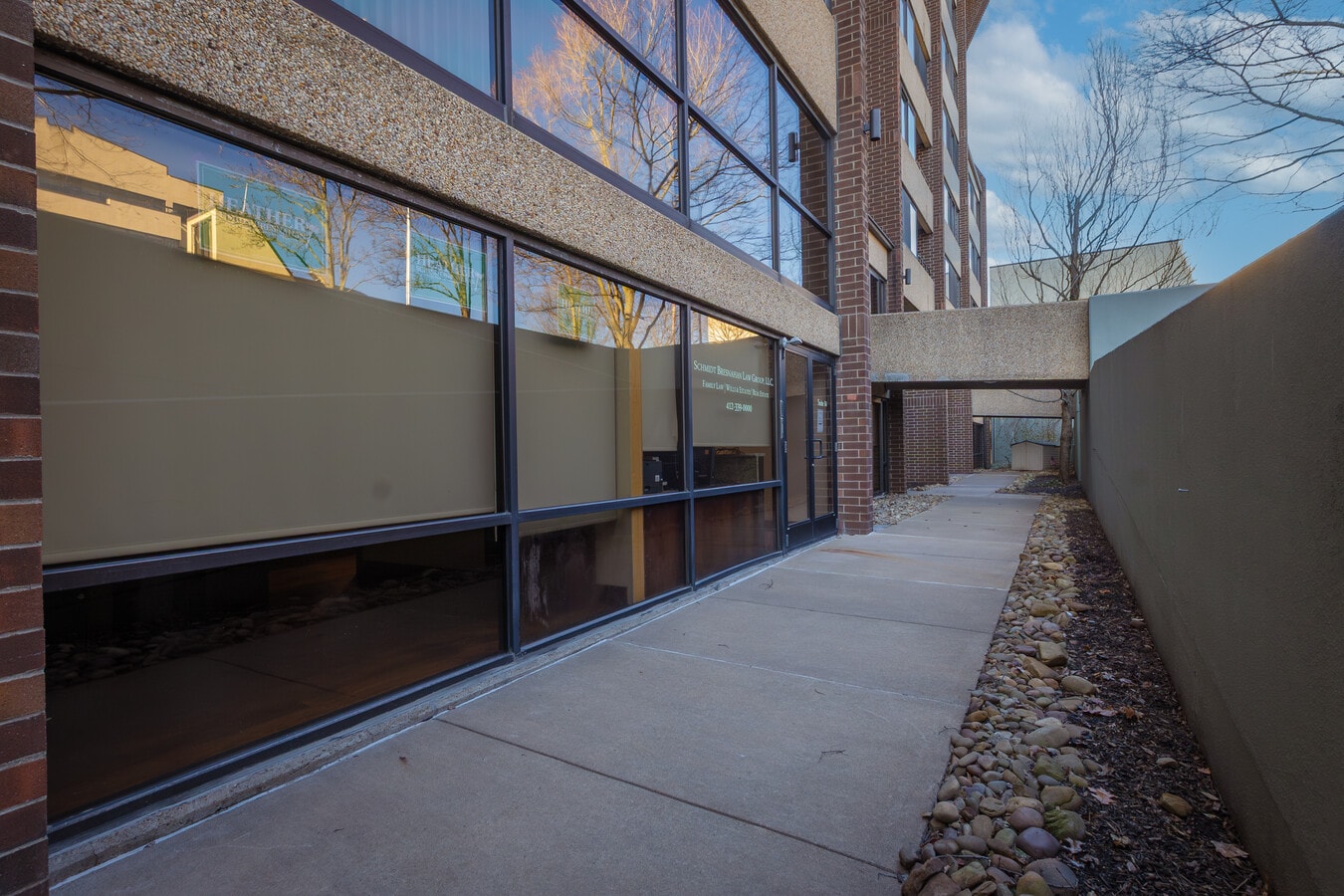 750 Washington Rd, Mt Lebanon, PA 15228 - Lot 12,13,14 - - Photo intérieure - Image 2 of 3