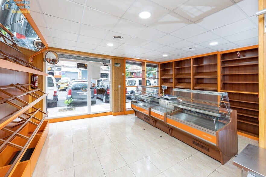 Local commercial dans Las Gabias à vendre - Photo intérieure – Image 3 sur 24