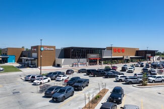 Plus de détails pour SEC of Woodland Hills Dr, Atascocita, TX - Local commercial à louer
