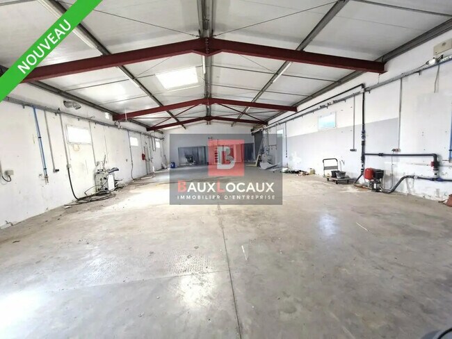 Plus de détails pour Bureau, Local d'activités à louer