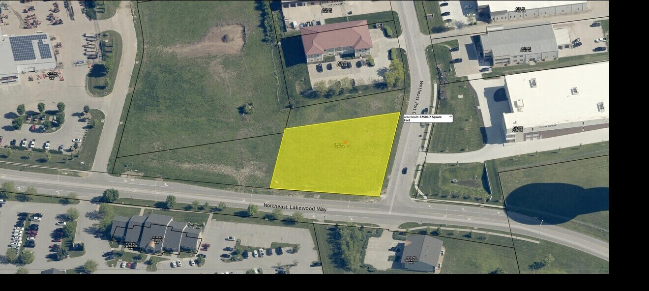 4100 NE Port Dr, Lees Summit, MO à vendre Aérien– Image 1 sur 3