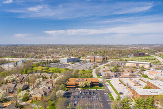 1585 Woodlake Dr, Town And Country, MO - VUE AÉRIENNE  vue de carte