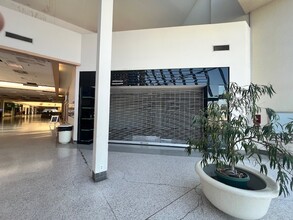 1136 Washington Ave, Evansville, IN à louer Photo intérieure– Image 1 sur 3