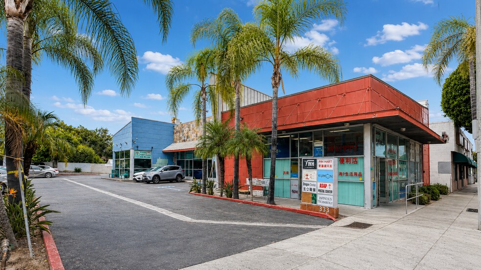 333 W Garvey Ave, Monterey Park, CA à vendre - Photo de l’immeuble – Image 3 sur 9