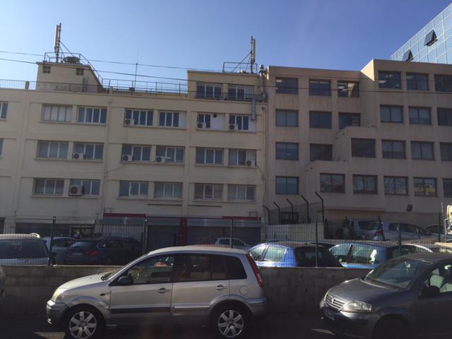 Bureau dans Marseille à louer - Photo de l’immeuble – Image 1 sur 1