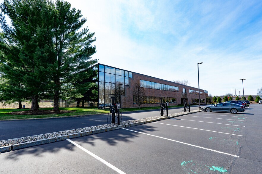255 Washington Avenue Ext, Albany, NY à louer - Photo de l’immeuble – Image 2 sur 16