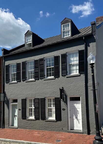 1054 Potomac St NW, Washington, DC à louer - Photo de l’immeuble – Image 3 sur 7