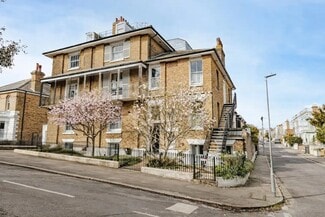 Plus de détails pour 21 Vale Sq, Ramsgate - Spécialisé à vendre