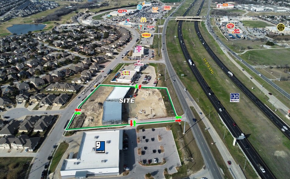 Muirfield Bend Rd, Hutto, TX à louer - Photo de l’immeuble – Image 3 sur 17