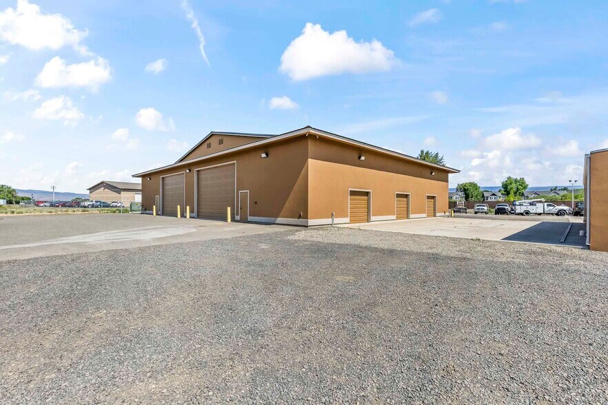 2015 Old Highway 10, Ellensburg, WA à vendre - Photo de l’immeuble – Image 2 sur 38