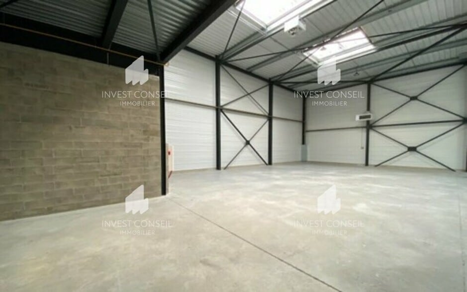 2 Avenue Du Noyer À La Malice, Louvres à vendre - Photo intérieure – Image 2 sur 6