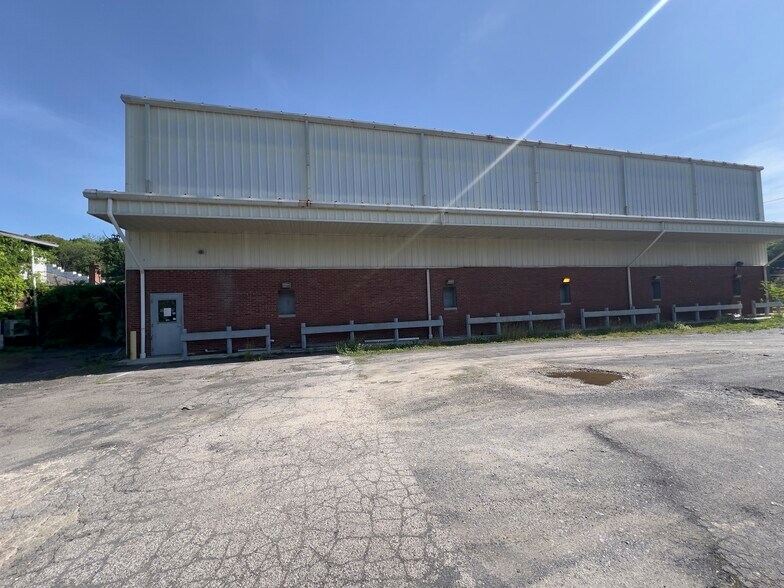 2 S Plank Rd, Newburgh, NY à vendre - Photo de l’immeuble – Image 2 sur 38