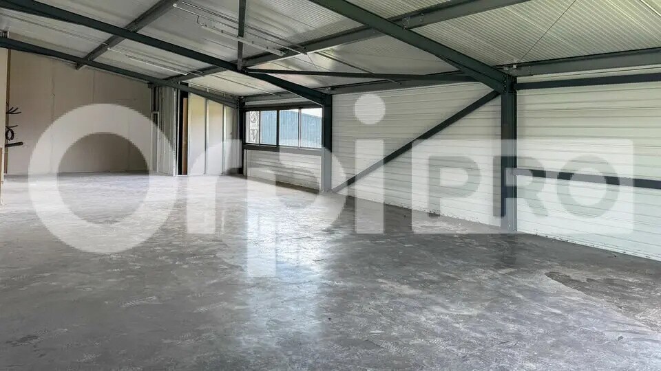 Bureau dans Bénesse-Maremne à louer - Photo de l’immeuble – Image 1 sur 4