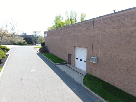 75 Orchard St, Ramsey, NJ à louer - Photo de l’immeuble – Image 2 sur 6