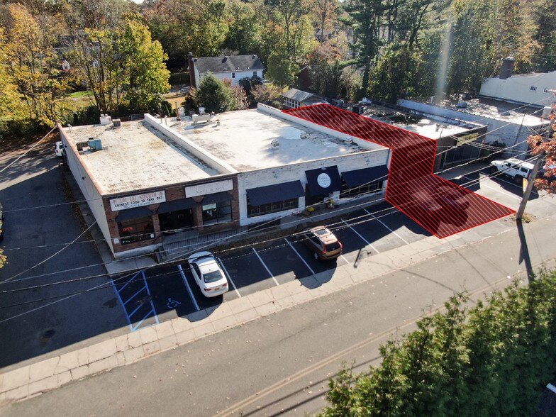 111 Mill Dam Rd, Centerport, NY à louer - Photo principale – Image 3 sur 3