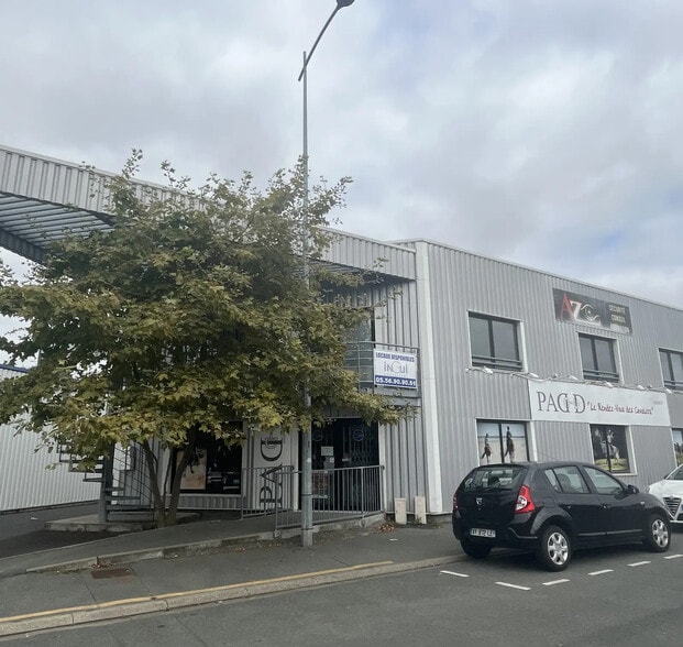 Rue Gaspard Monge, La Rochelle à louer - Photo de l’immeuble – Image 1 sur 6