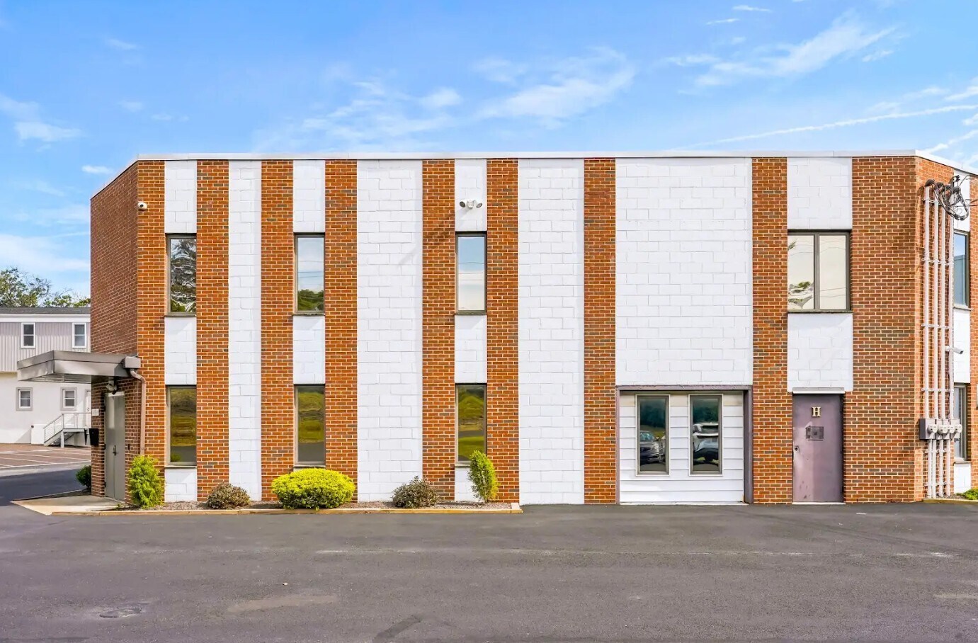 1458 County Line Rd, Huntingdon Valley, PA à vendre Photo de l’immeuble– Image 1 sur 27