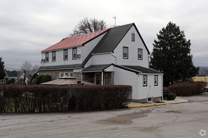 400 E Dekalb Pike, King Of Prussia, PA à vendre - Photo de l’immeuble – Image 2 sur 2