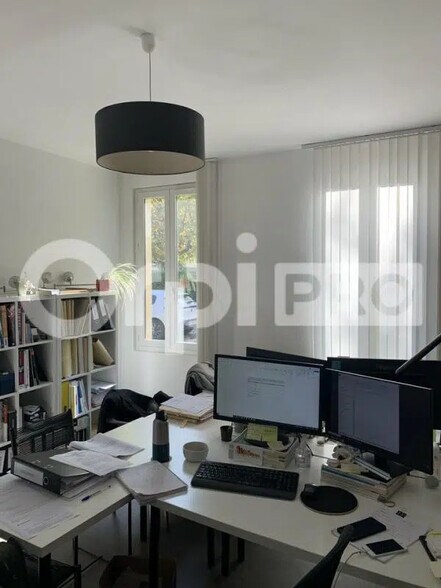 Bureau dans Pessac à louer - Photo de l’immeuble – Image 3 sur 11