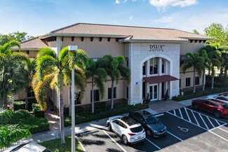 Plus de détails pour 6610 Willow Park Dr, Naples, FL - Bureau/Médical à louer