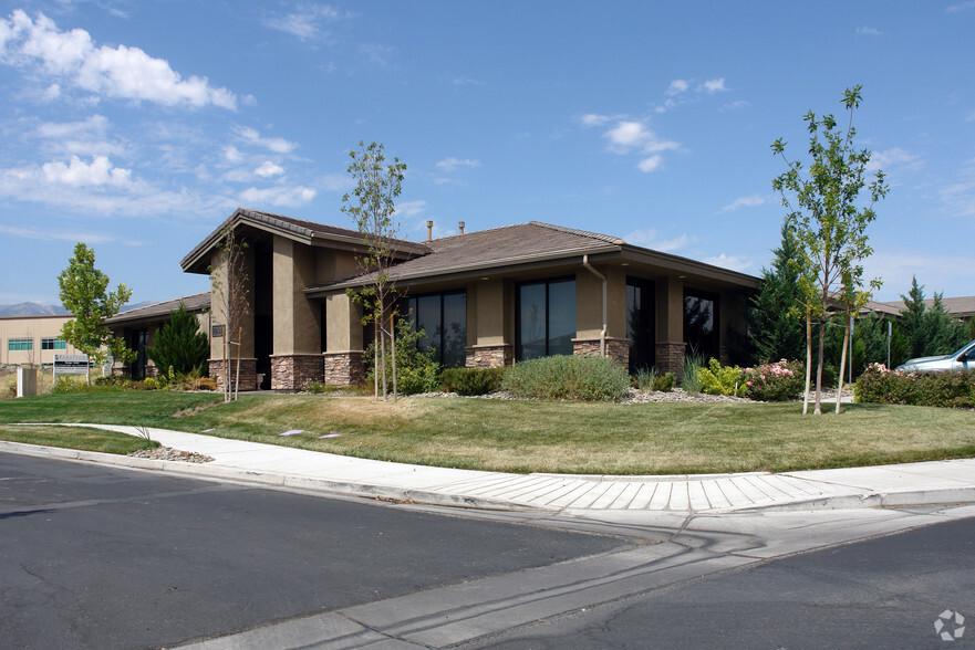 10471 Double R Blvd, Reno, NV à louer - Photo de l’immeuble – Image 3 sur 8
