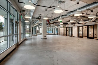501 Eastlake Ave E, Seattle, WA à louer Photo intérieure– Image 1 sur 3