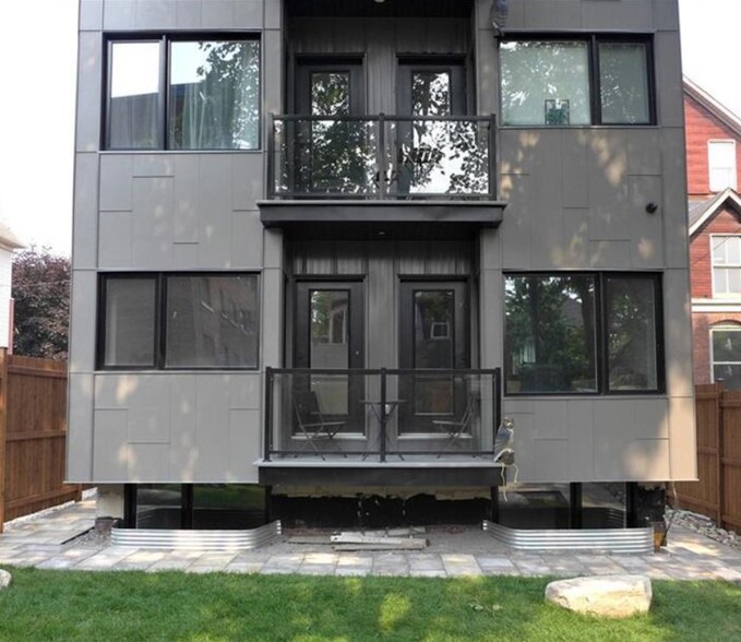 368 Chapel St, Ottawa, ON à vendre - Photo de l’immeuble – Image 2 sur 4