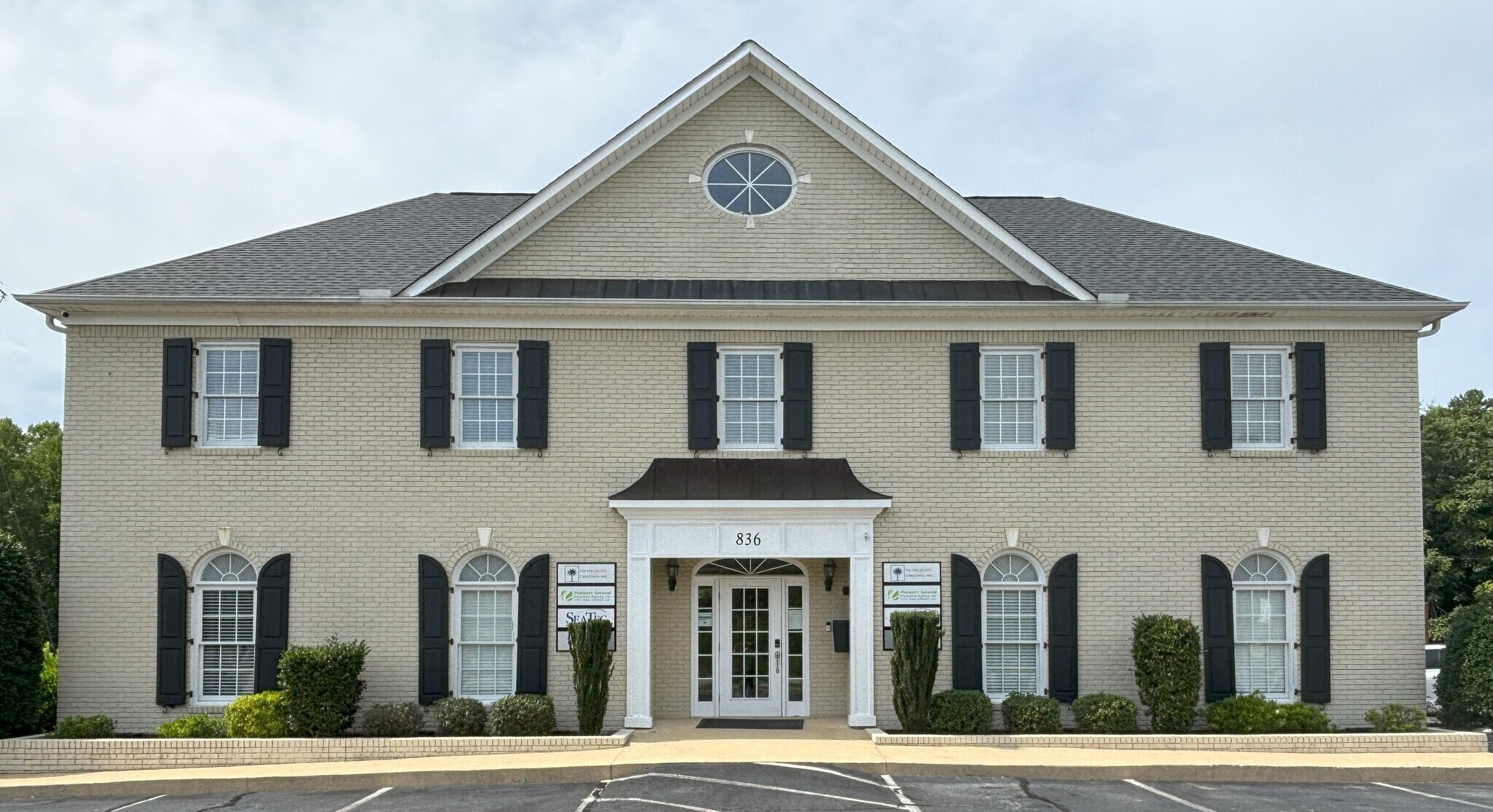 836 Powdersville Rd, Easley, SC à louer Photo de l’immeuble– Image 1 sur 15