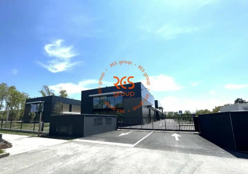 7 Rue Léon Morane, Mérignac à louer - Photo de l’immeuble – Image 1 sur 10