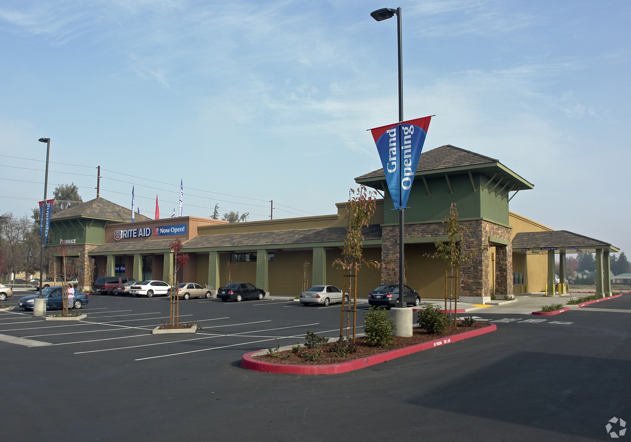 1000 W Monte Vista Ave, Turlock, CA à louer Photo principale– Image 1 sur 8