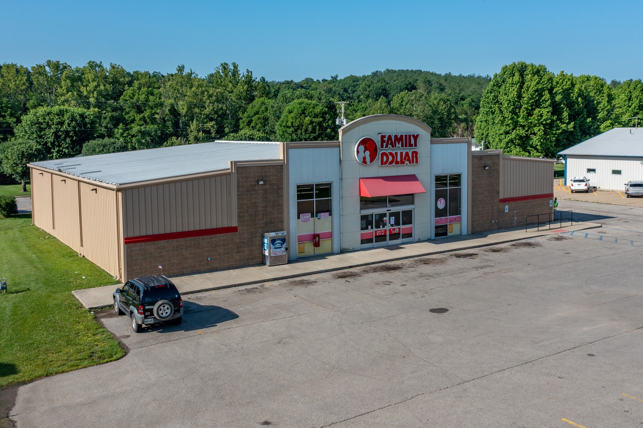 1069 Jackson Pike, Gallipolis, OH à vendre Photo principale– Image 1 sur 6