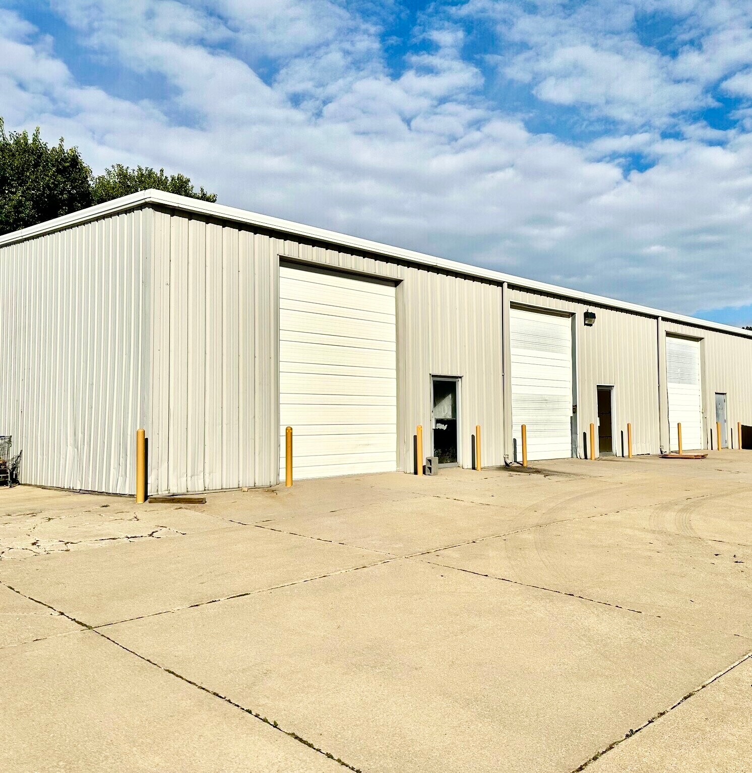 1805 Industrial Park Dr, Normal, IL à louer Photo de l’immeuble– Image 1 sur 6
