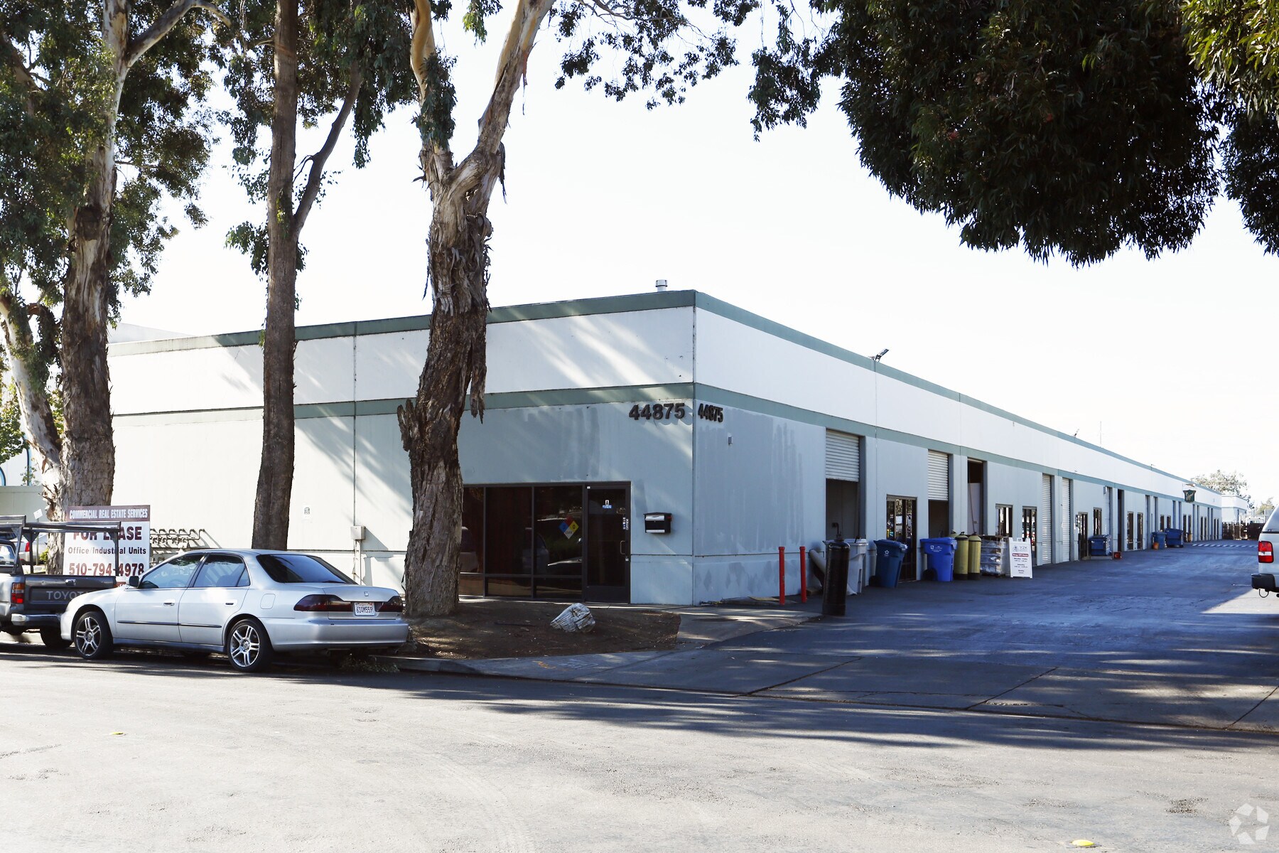 44875 Industrial Dr, Fremont, CA à louer Photo principale– Image 1 sur 7