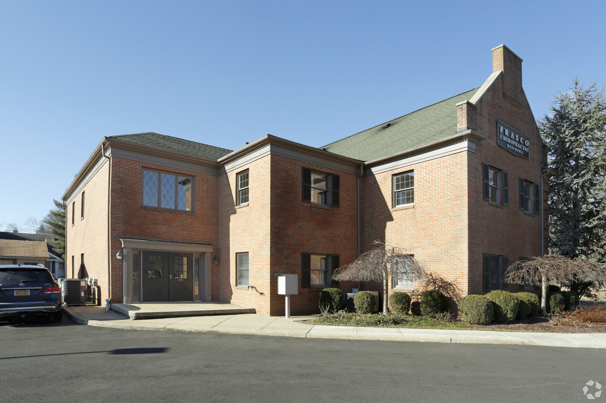 1806 Springfield Ave, New Providence, NJ à louer Photo principale– Image 1 sur 15